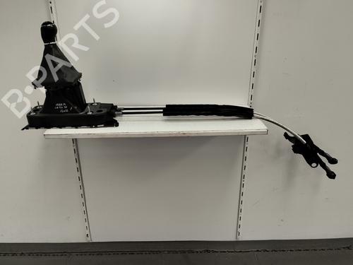Used Gear lever SEAT IBIZA V (KJ1, KJG) 1.0 TSI (95 hp) 18866016