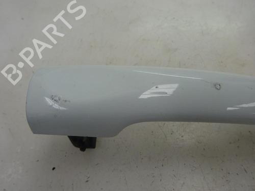 Used Front right exterior door handle Front right exterior door handle 10938839 10938839