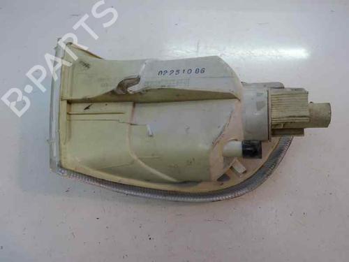 Used Left front indicator VOLVO S40 I (644) 1.9 DI (95 hp) 8417068