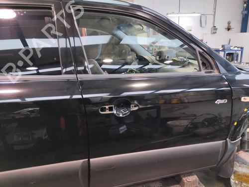 Used Right front door HYUNDAI TUCSON (JM) 2.0 All-wheel Drive (141 hp) 17156384