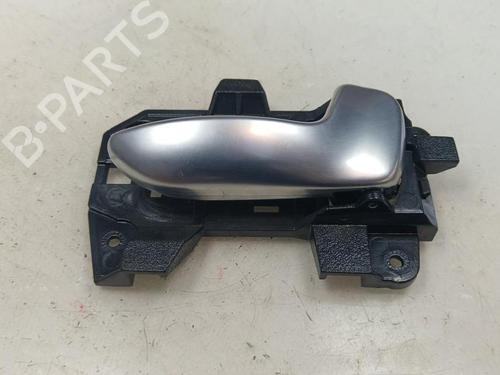Used Front right interior door handle Front right interior door handle 35741097 35741097