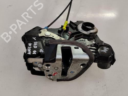 Used Front right lock TOYOTA AURIS (_E15_) 1.4 (ZZE150_, ZZE150R) (97 hp) 15488869