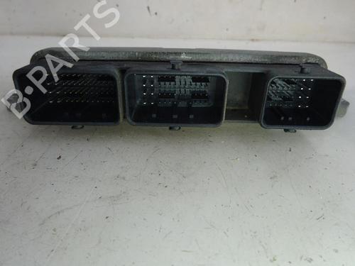 Used Engine control unit (ECU) Engine control unit (ECU) RENAULT CLIO III (BR0/1, CR0/1) 1.6 16V (BR05, BR0B, BR0Y, BR15, BR1J, BR1M, BR1Y, CR0B,... (112 hp) 11708582 11708582