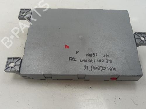 Used Fuse box Fuse box 39581527 39581527
