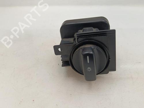 Used Headlight switch Headlight switch 35745370 35745370