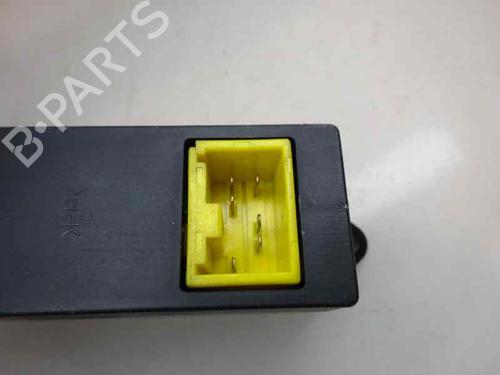 Used Left rear window switch Left rear window switch 3118145 3118145