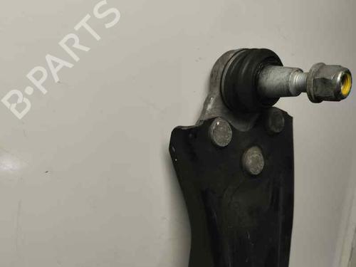 Used Left front suspension arm RENAULT CLIO V (B7_) 1.5 Blue dCi 100 (B7AD) (101 hp) 26582947