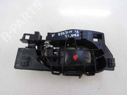 Used Rear left interior door handle Rear left interior door handle 4389962 4389962