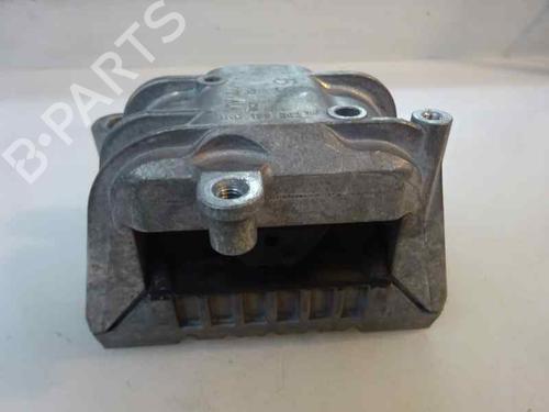 Used Engine mount SEAT LEON (1P1) 1.9 TDI (105 hp) 8796873
