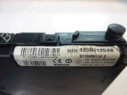 Sikringsdose RENAULT MEGANE II (BM0/1_, CM0/1_) 1.6 16V (112 hp) 6911057