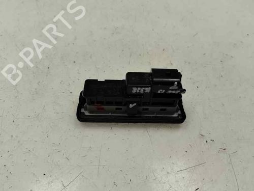 Used Tailgate handle Tailgate handle PEUGEOT 308 II (LB_, LP_, LW_, LH_, L3_) 1.2 THP 110 (110 hp) 30541303 30541303
