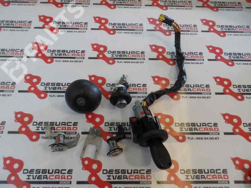 Used Ignition barrel DACIA SANDERO 1.6 (BS0D, BS0B, BS0F, BS0H) (87 hp) 587246