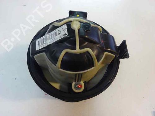 Used Heater blower motor Heater blower motor CITROËN C3 Picasso (SH_) 1.4 VTi 95 (SH8FSC, SH8FP0, SH8FP6) (95 hp) 6442949 6442949