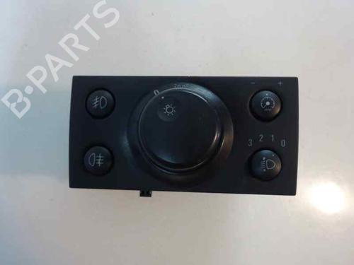 Used Headlight switch OPEL VECTRA C (Z02) 1.8 16V (122 hp) 1566098