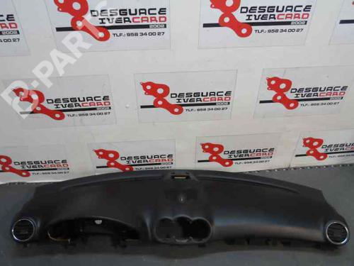 Used Dashboard MERCEDES-BENZ CLK (C209) [2002-2010]  585558