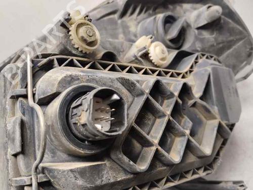right-headlight-lancia-musa-350_-2004-2005-2006-2007-2008-2009-2010-2011-2012-27730399 main image