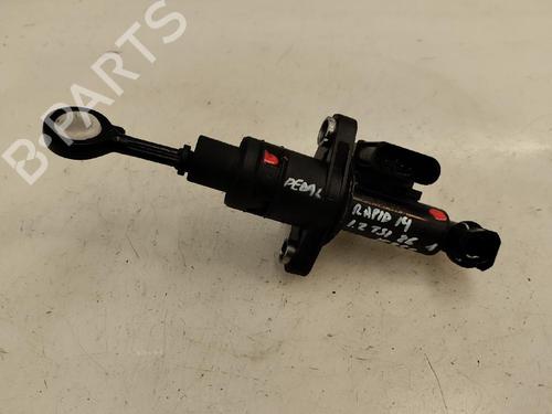 Clutch slave cylinder SKODA RAPID Spaceback (NH1) 1.2 TSI | BP16496726M113 - Image 2