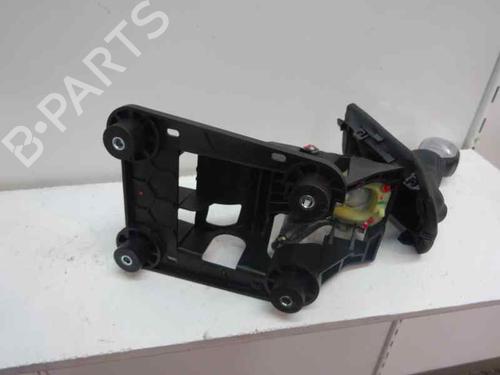 Gearstang PEUGEOT 208 I (CA_, CC_) 1.2 VTI 82 (82 hp) 9250525