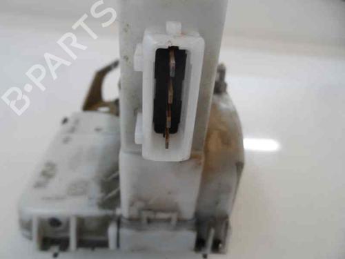 Used Front right lock VW GOLF III (1H1) 2.0 Syncro (1HX1) (115 hp) 355637
