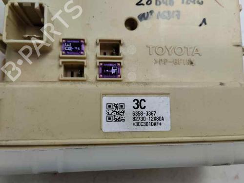 Used Fuse box Fuse box 30541132 30541132