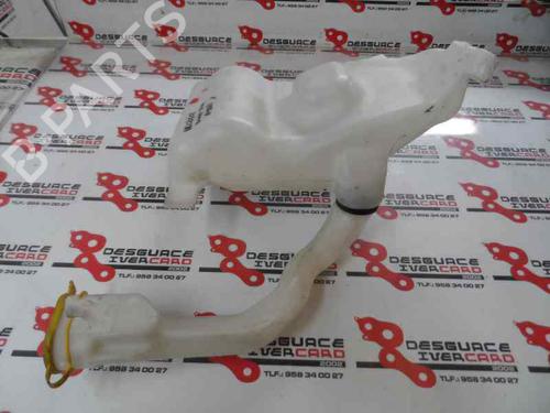 Used Windscreen washer tank Windscreen washer tank MERCEDES-BENZ C-CLASS Coupe (CL203) C 220 CDI (203.706) (143 hp) 7438503 7438503
