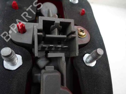 Højre baglygte ALFA ROMEO 147 (937_) 1.9 JTD (937.AXD1A, 937.BXD1A, 937.AXV1A, 937.BXB1A,... (115 hp) 7403245