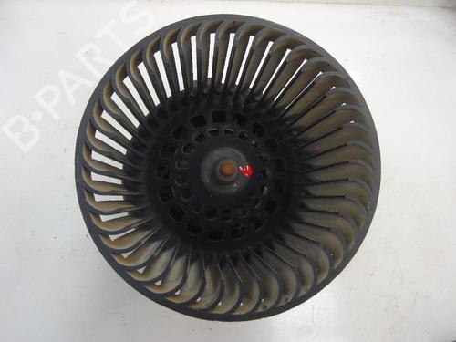 Used Heater blower motor PEUGEOT 308 I (4A_, 4C_) 1.6 HDi (109 hp) 10719348