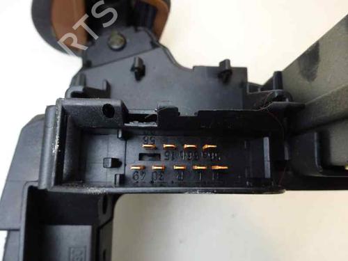 Używane Przełącznik zespolony kolumny kierowniczej FORD MONDEO II (BAP) 1.8 TD (90 hp) 1372359