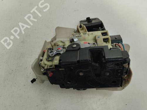 Serrure avant gauche SKODA SUPERB I (3U4) 2.0 TDI (140 hp) 15895484