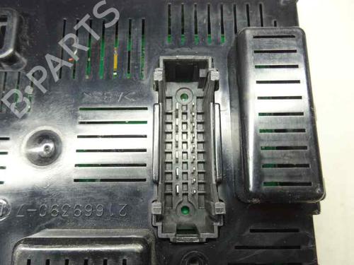 Used Fuse box Fuse box RENAULT CLIO III (BR0/1, CR0/1) 1.5 dCi (BR17, CR17) (86 hp) 1919094 1919094