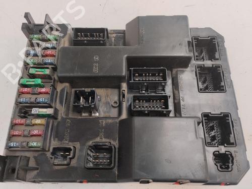 Used Fuse box PEUGEOT 307 SW (3H) 2.0 HDI 90 (90 hp) 17321135