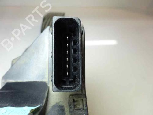 Used Pedal Pedal 1624156 1624156