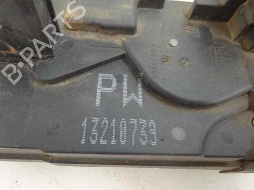 Serrure arrière droite OPEL ZAFIRA / ZAFIRA FAMILY B (A05) 1.9 CDTI (M75) (120 hp) 9708037