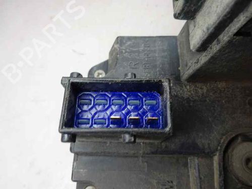 Used Front right lock OPEL MERIVA A MPV (X03) [2003-2010]  6946211