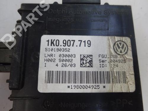 Electronic module AUDI A3 (8P1) 2.0 TDI 16V | BP10523841M83 