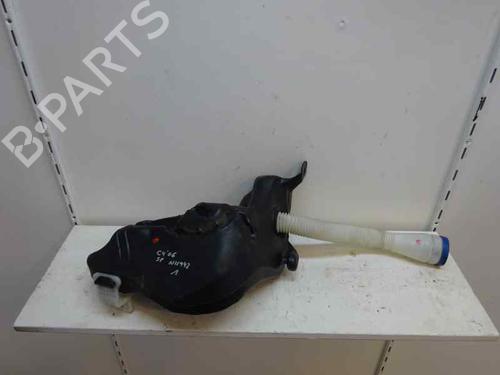 Used Windscreen washer tank Windscreen washer tank 7438726 7438726