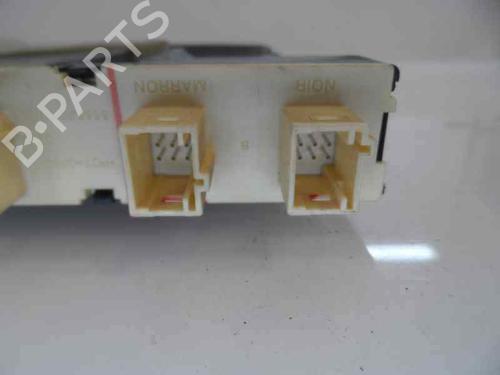 Right front window motor CITROËN C5 II (RC_) 2.0 HDi (RCRHRH) | BP354723E20