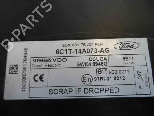 Used Fuse box Fuse box 1226667 1226667
