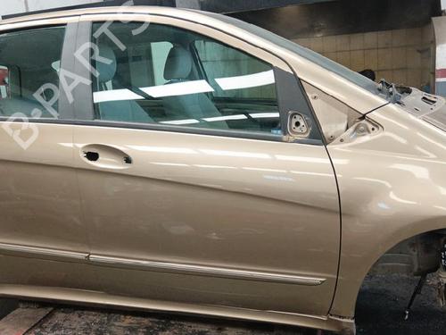 Used Right front door Right front door MERCEDES-BENZ A-CLASS (W169) A 180 CDI (169.007, 169.307) (109 hp) 35745432 35745432