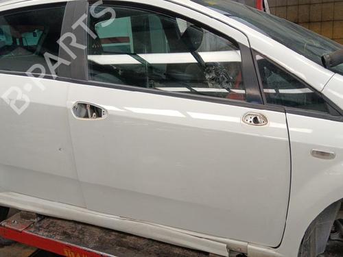 Used Right front door Right front door FIAT PUNTO (199_) 1.3 D Multijet (75 hp) 35745479 35745479