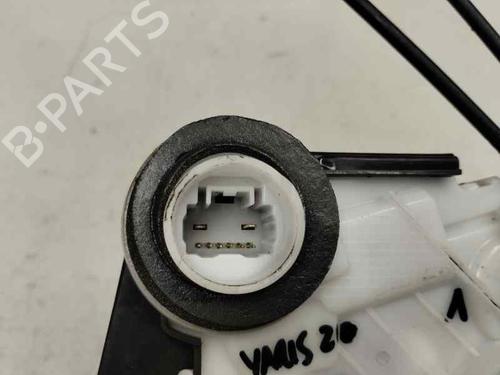 Used Front left lock TOYOTA YARIS (_P13_) 1.0 (KSP130_, KSP130) (69 hp) 30540325