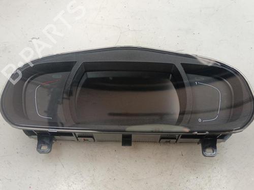 Used Instrument cluster Instrument cluster 35741799 35741799