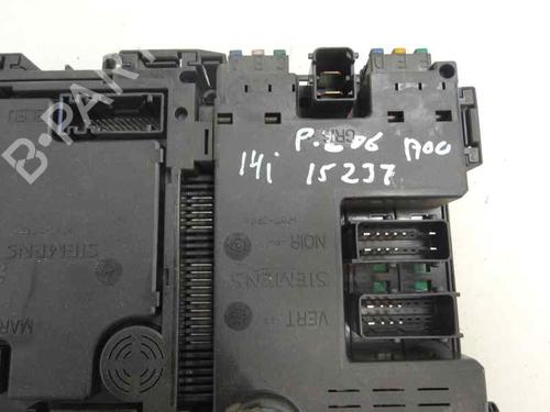 Used Fuse box Fuse box 10342448 10342448