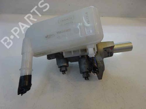 Hovedbremsecylinder FORD FIESTA VI (CB1, CCN) 1.5 TDCi (75 hp) 2799785