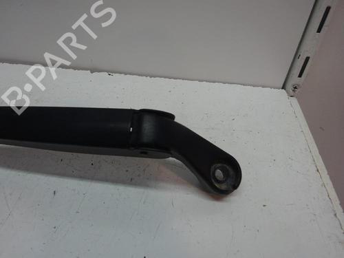 Used Front windshield wiper arm Front windshield wiper arm 11217493 11217493
