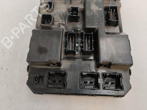 Fuse box CITROËN C5 I (DC_) 2.0 HDi (DCRHZB, DCRHZE) | BP16268138E1