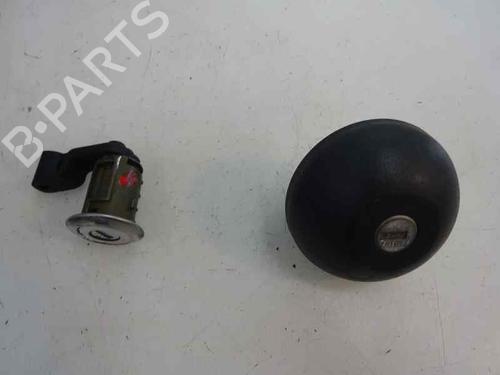 Used Ignition barrel RENAULT CLIO II (BB_, CB_) 1.2 16V (BB05, BB0W, BB11, BB27, BB2T, BB2U, BB2V, CB05,... (75 hp) 8104949