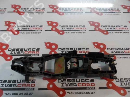 Used Front right interior door handle Front right interior door handle 3212919 3212919