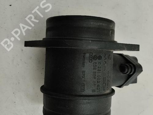 Used Mass air flow sensor VW GOLF V (1K1) 1.9 TDI (105 hp) 15181870