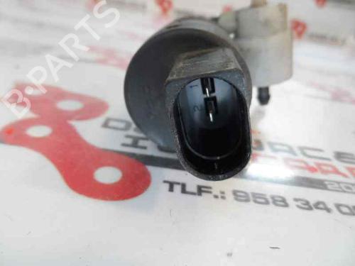 Used Washer pump VW TOUAREG (7LA, 7L6, 7L7) [2002-2013]  14920772